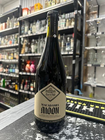 Felons - Macadamia Moon Barrel Aged Imp Stout aged in cape byron distillery barrels 11.1% 750ML